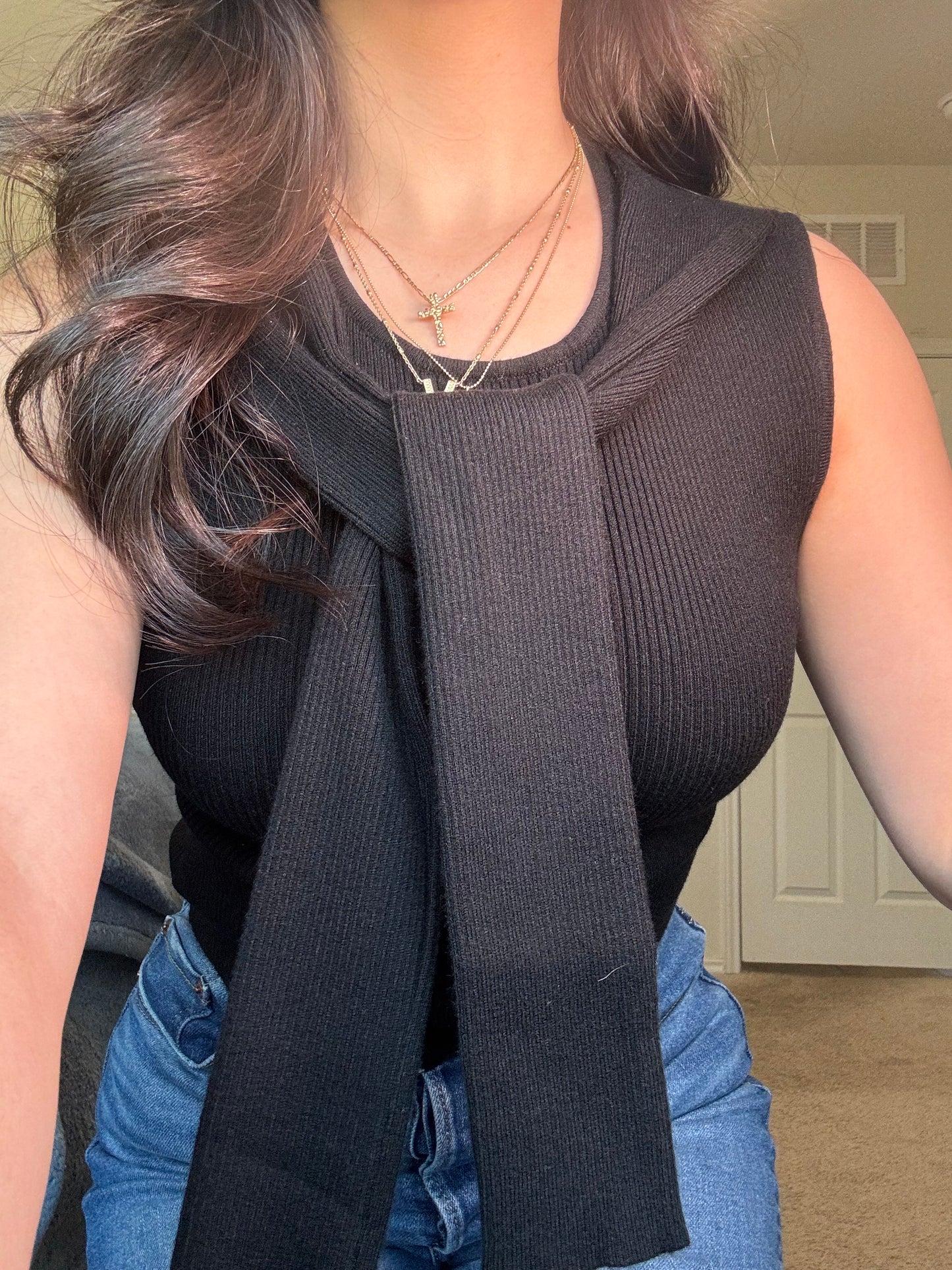 Black front tie tank